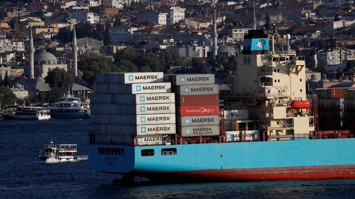 Gigantes do frete marítimo, Maersk e MSC suspendem transporte de contêineres à Rússia